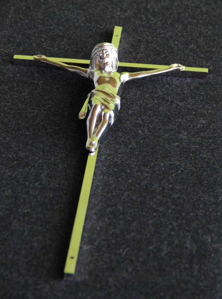 Metallsargkreuz mit Körper LxB = 450mm x 180mm, nickel-galv.