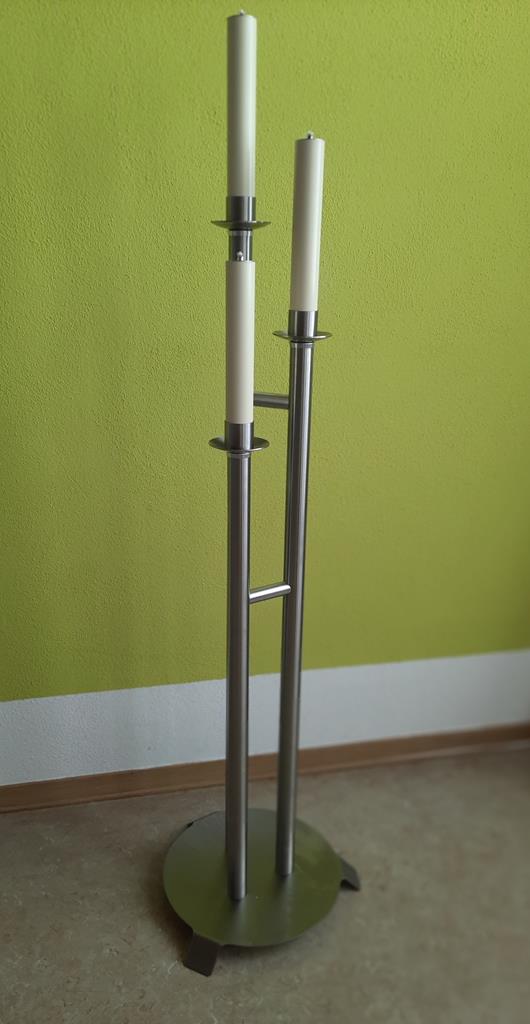 Europa Seiten-leuchter mit VG 400 aus Ed elstahl, 5 lichtig mit Doppelstr. Höhenv