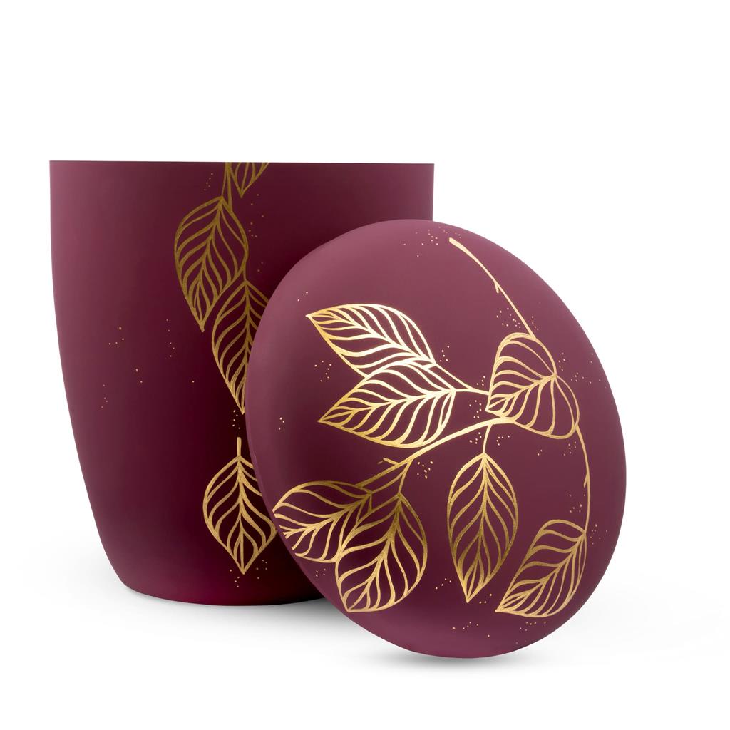 Biourne, beere-matt lackiert, Design 'fallende Blätter' gold