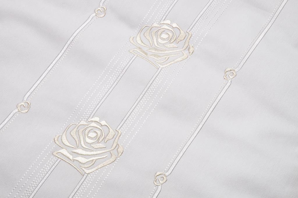 Deckengrt., Mischgewebe elfenbein, gestickte Rose, Stehsaum, 350 g/m²